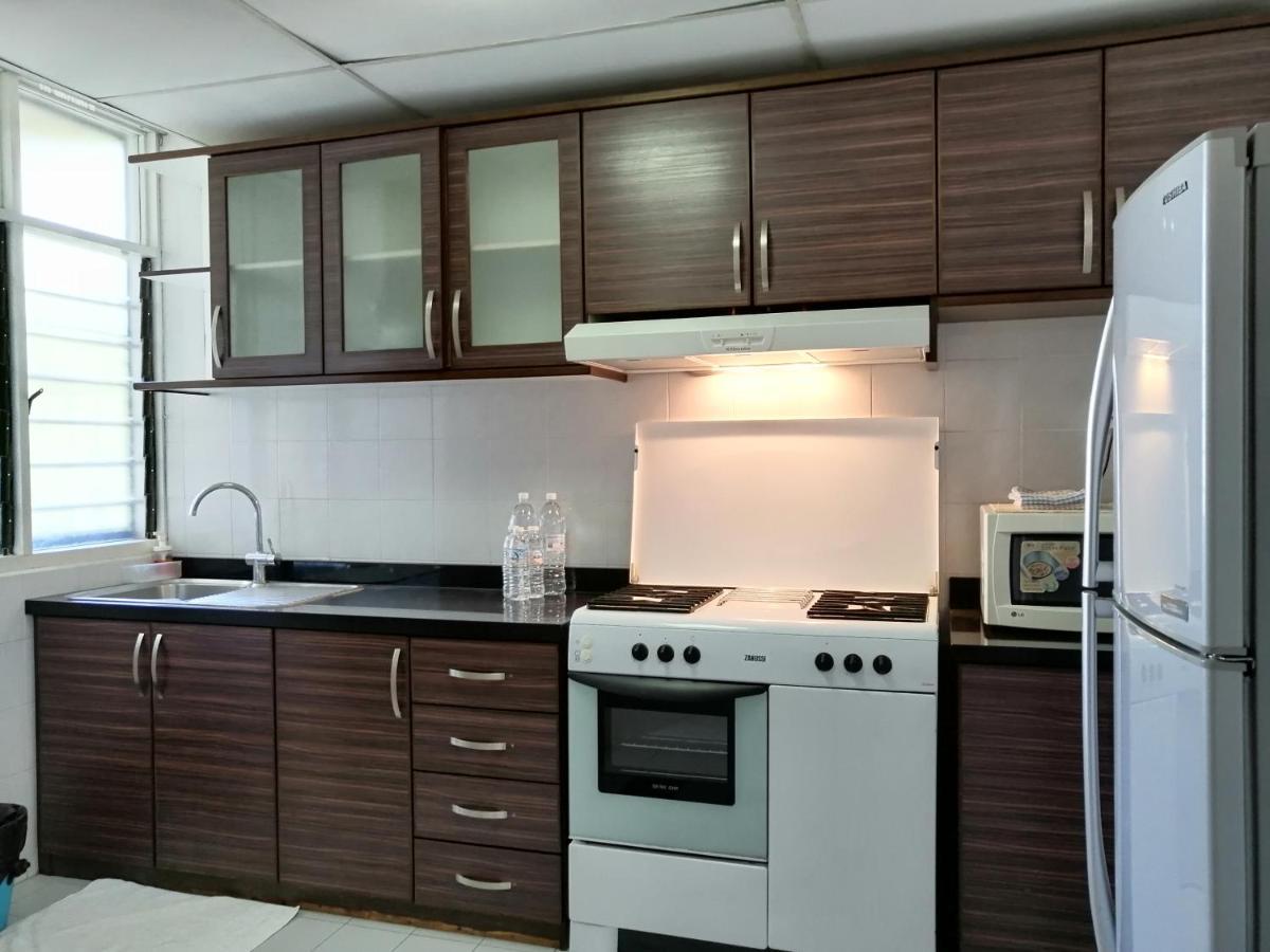 Noble Apartment *
